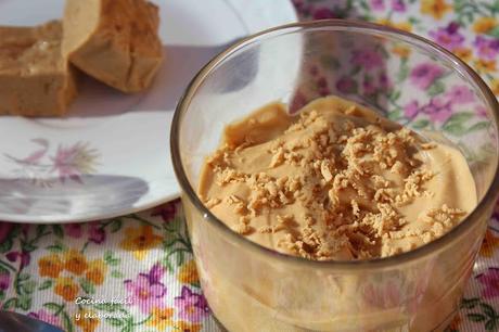 MOUSSE DE TURRON Y DULCE DE LECHE (3 INGREDIENTES)