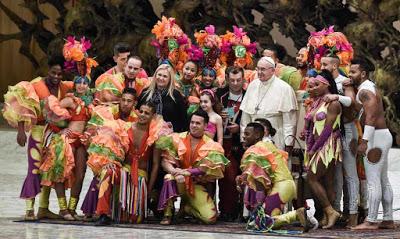 El papa Francisco departió con la Compañía Habana del Circo Nacional de Cuba [+ fotos]
