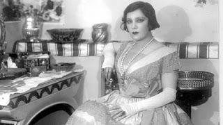 Raquel Meller en Mujeres Malditas