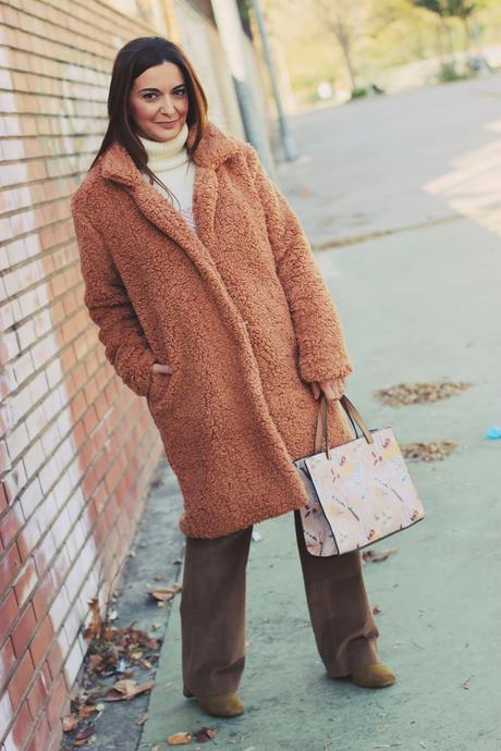 Con abrigo Teddy Con abrigo Teddy