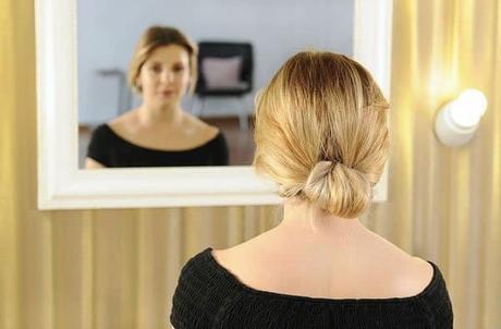 Moño bajo paso a paso