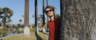 LO QUE ESCONDE SILVER LAKE (UNDER THE SILVER LAKE (USA, 2018) Intriga