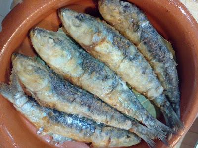 LACHAS (ALOSAS) FRITAS EN ESCABECHE