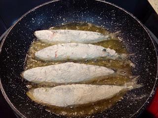 LACHAS (ALOSAS) FRITAS EN ESCABECHE