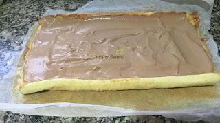 TRONCO DE NAVIDAD RELLENO DE CREMA DE TRUFA SIN GLUTEN, EN THERMOMIX Y TRADICIONAL TRONCO DE NAVIDAD RELLENO DE CREMA DE TRUFA SIN GLUTEN, EN THERMOMIX Y TRADICIONAL