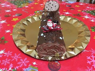 TRONCO DE NAVIDAD RELLENO DE CREMA DE TRUFA SIN GLUTEN, EN THERMOMIX Y TRADICIONAL TRONCO DE NAVIDAD RELLENO DE CREMA DE TRUFA SIN GLUTEN, EN THERMOMIX Y TRADICIONAL