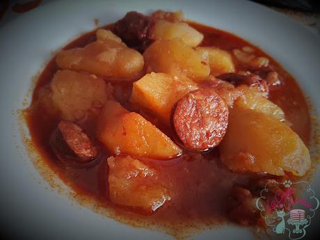 PATATAS A LA RIOJANA EN OLLA DE COCCIÓN LENTA PATATAS A LA RIOJANA EN OLLA DE COCCIÓN LENTA