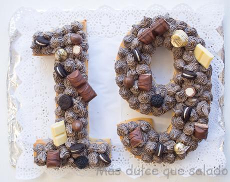 Tarta números con crema de oreo Tarta números con crema de oreo