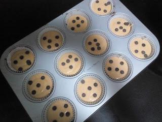 MAGDALENAS DE TURRÓN Y CHOCOLATE #aquínosetiranadaTS