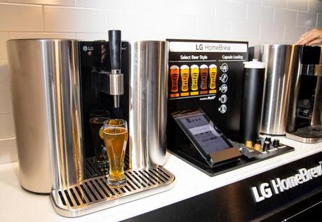LG presenta la HomeBrew, una maquina capaz de producir cerveza en casa