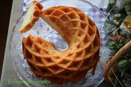 BUNDT CAKE CON TROZOS DE PERA