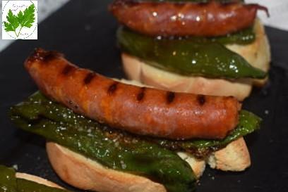 Longaniza con Pimiento longaniza_tosta