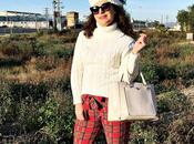 Cómo llevar unos pantalones estilo tartán