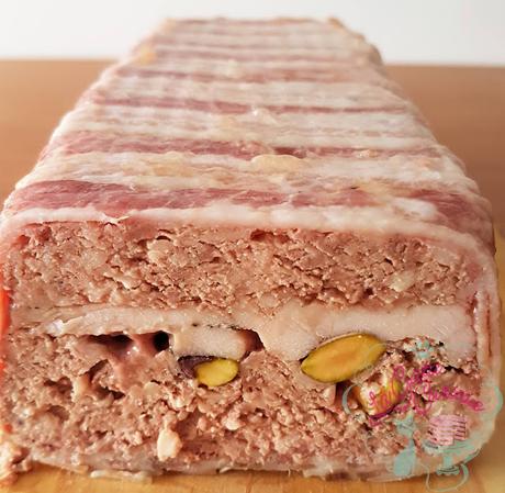 TERRINA DE POLLO CON PISTACHOS