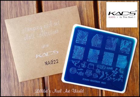 Tronco de árbol con Kads Nature 022 Tronco de árbol con Kads Nature 022