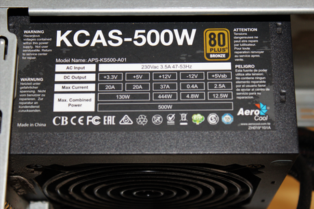 Fotografías de mi viejo y mi nuevo ordenador reformado y sus nuevas piezas/componentes