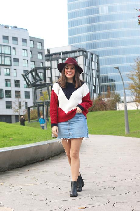 Outfit casual con jersey tricolor Outfit casual con jersey tricolor