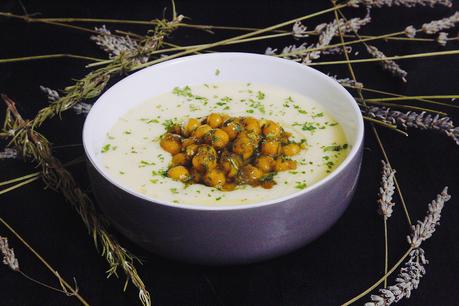 VICHYSSOISE CON GARBANZOS AL CURYY