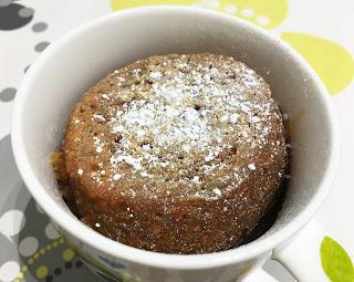 Mug cake de zanahoria y café