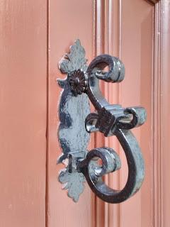 ¿Quién llama a la puerta?