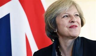 Europa y sus convulsiones: El “Brexit” de nunca acabar. May da ejemplo a Pedro Sánchez de cómo agarrarse a la poltrona