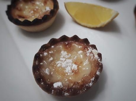 TARTALETAS DE CREMA DE LIMÓN