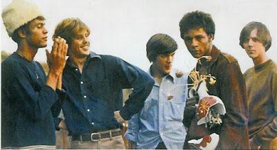 Love: Forever Changes, el temprano testamento de Arthur Lee Love: Forever Changes, el temprano testamento de Arthur Lee