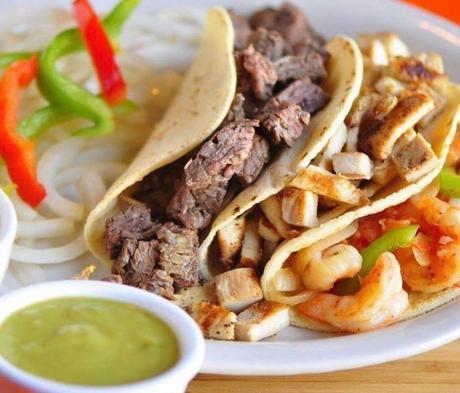 Tacos en Laredo - Palenque grill