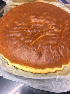 TARTA DE PETIT-SUISSE DE CHOCOLATE TARTA DE PETIT-SUISSE DE CHOCOLATE
