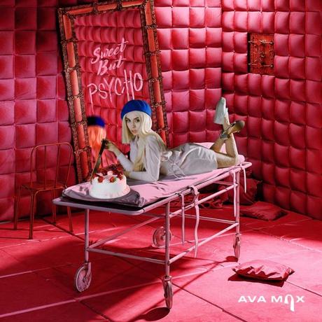 ‘The Greatest Showman’ y Ava Max siguen liderando las listas británicas Sweet But Psycho