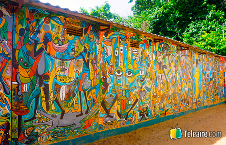 Mural del Centro de Interpretación del Kachikally Krokodillenpoel
