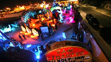 NEONMUSEUM_102312JS_001P