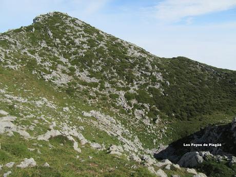 Taranes-Foz de la Escalada-Daón-Piagüé-Alto los Foyos-Entregüé-La Bufona