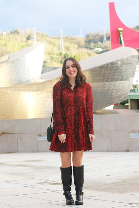 Vestido rojo animal print para hoy