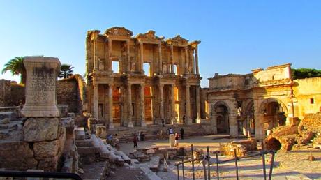 Biblioteca de Celso en Éfeso. Turquía