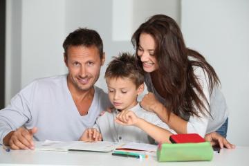 Los padres y la escuela en la educación de los niños Los padres y la escuela en la educación de los niños