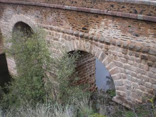 Imagen del mes: Puente romano de Segura, sobre el río Erjas