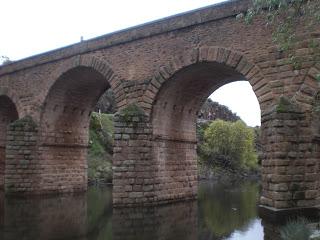 Imagen del mes: Puente romano de Segura, sobre el río Erjas