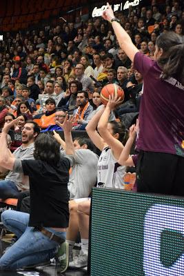 Galería de clics del Valencia Basket-Bàsquet Femení Sant Adrià