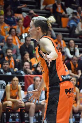 Galería de clics del Valencia Basket-Bàsquet Femení Sant Adrià