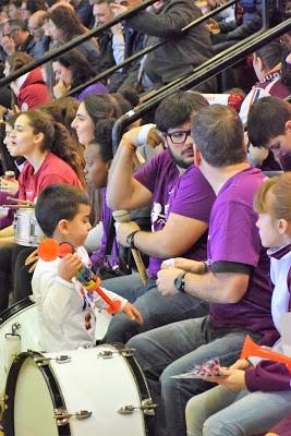 Galería de clics del Bàsquet Femení Sant Adrià-CB Bembibre