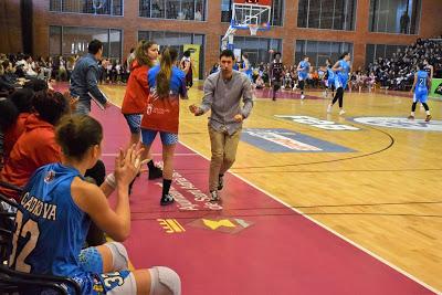 Galería de clics del Bàsquet Femení Sant Adrià-CB Bembibre