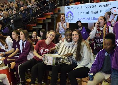 Galería de clics del Bàsquet Femení Sant Adrià-CB Bembibre