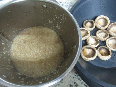 champiñones al vapor y quinoa cocida Quinoa con champiñones Thermomix