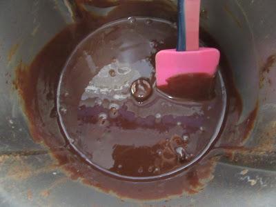 Tarta arco iris de nata y chocolate Thermomix