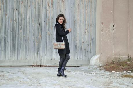 SUDADERA GRIS. SUDADERA GRIS.