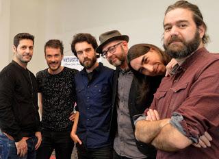 Vetusta Morla, Ariel Rot y Cristina Rosenvinge - Consejo de sabios (Acústico) (2019) Vetusta Morla, Ariel Rot y Cristina Rosenvinge - Consejo de sabios (Acústico) (2019)