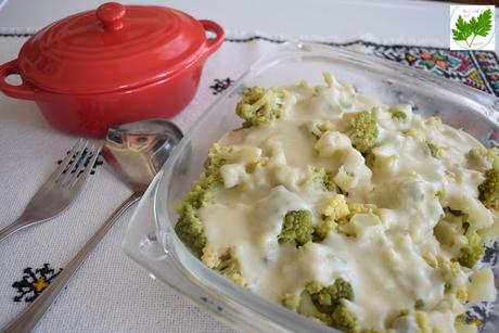 En Buena Onda: Bechamel de Cobertura en Microondas. Romanescu con Bechamel