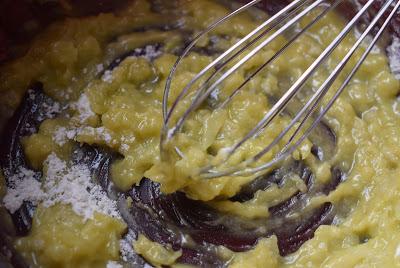 En Buena Onda: Bechamel de Cobertura en Microondas. Romanescu con Bechamel