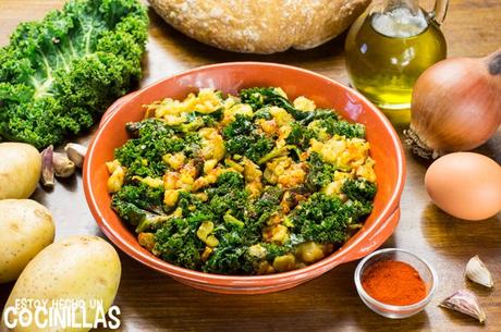 Receta de kale con patatas, huevo y pimentón (kale a la extremeña) Receta de kale con patatas, huevo y pimentón (kale a la extremeña)